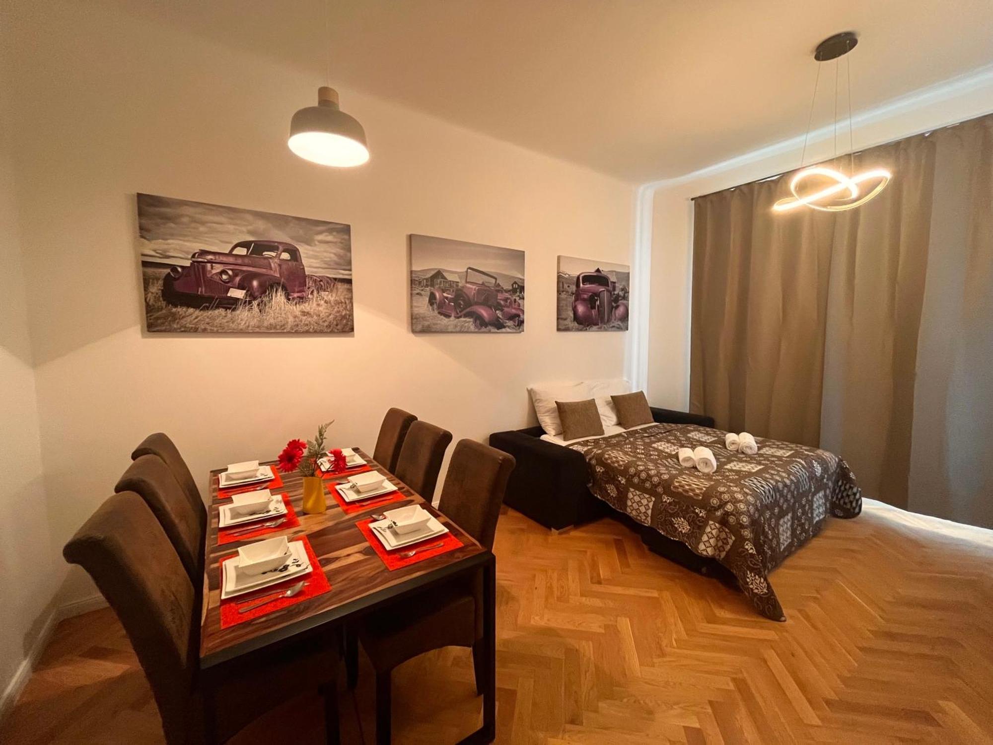 Riverbridge Apartments Prag Eksteriør billede